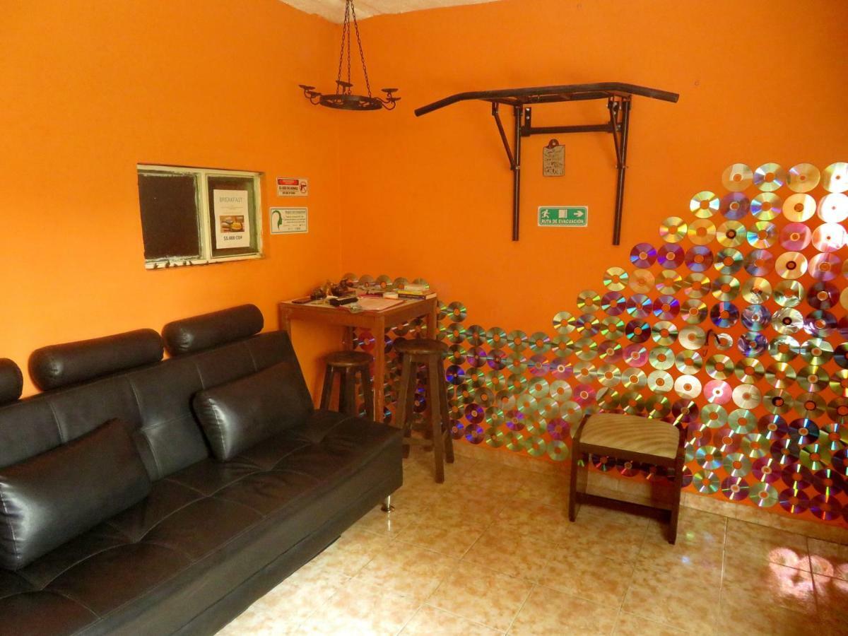 Okar Hostel - Bogota Airport Buitenkant foto